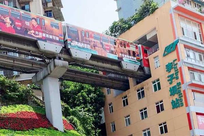 李子坝轻轨穿楼怎么拍照 李子坝轻轨穿楼怎么拍照