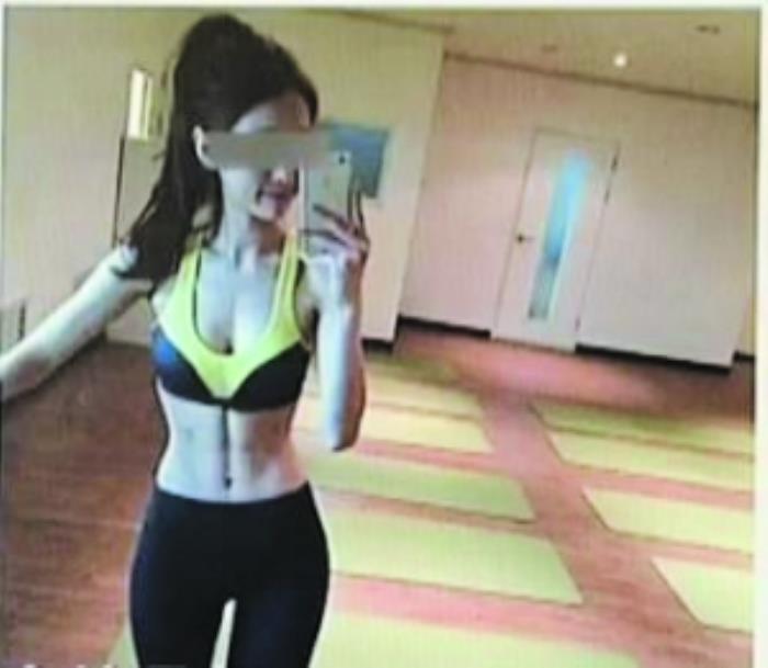 网上现“伴游”：学生白领成噱头用假照(图)