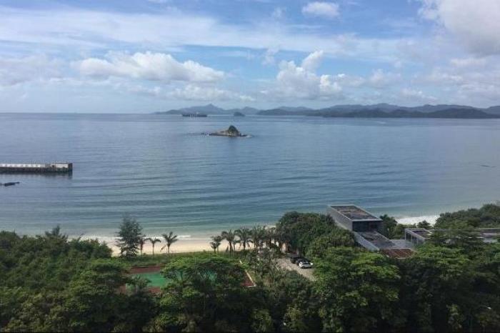 深圳小梅沙沙滩现在开放吗