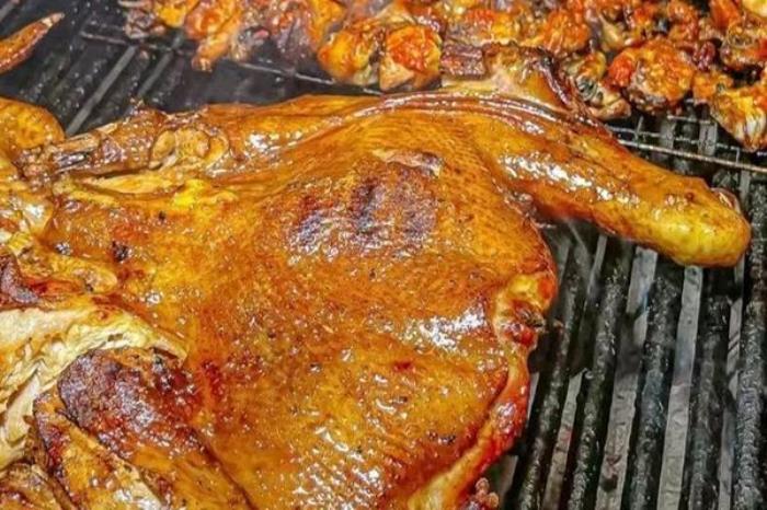 红河有哪些夜市有好吃的美食? 红河有哪些夜市有好吃的美食?