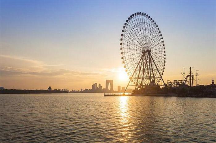 金鸡湖景区停车场收费吗