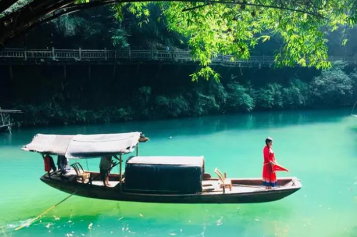 董宇辉去夷陵都去了哪些地方