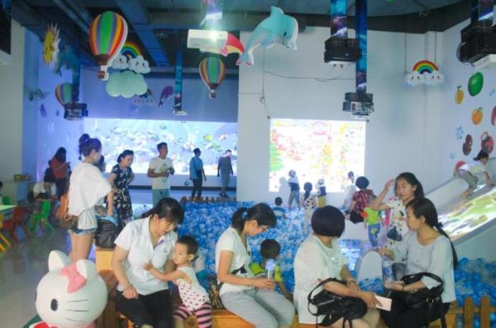 鄂尔多斯万家惠欢乐世界 鄂尔多斯万家惠欢乐世界