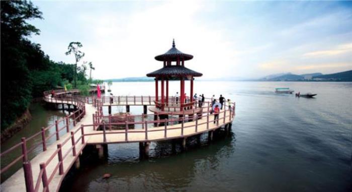 平顶山舞钢二郎山 平顶山舞钢二郎山