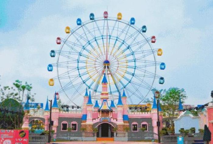 自贡恐龙欢乐王国 自贡恐龙欢乐王国