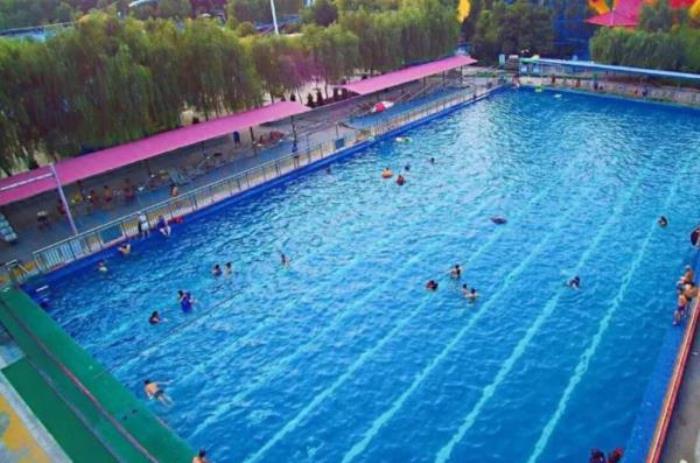 龙华水上乐园 龙华水上乐园