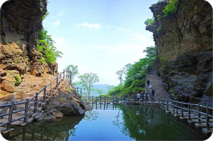 平顶山舞钢灯台架景区 平顶山舞钢灯台架景区