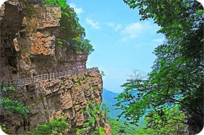 平顶山舞钢灯台架景区 平顶山舞钢灯台架景区