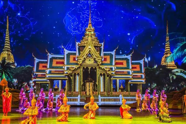 “澜沧江·湄公河之夜”歌舞篝火晚会 “澜沧江·湄公河之夜”歌舞篝火晚会