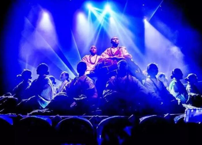 《观世音》演出 《观世音》演出