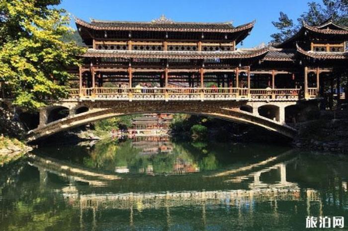 游方街 游方街