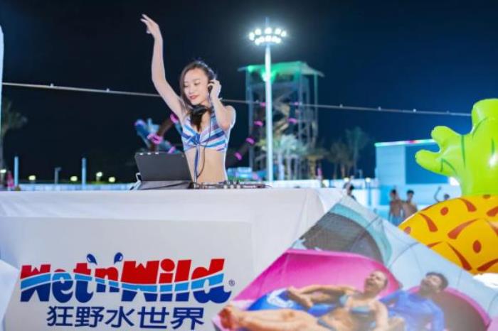 海口狂欢水世界 海口狂欢水世界