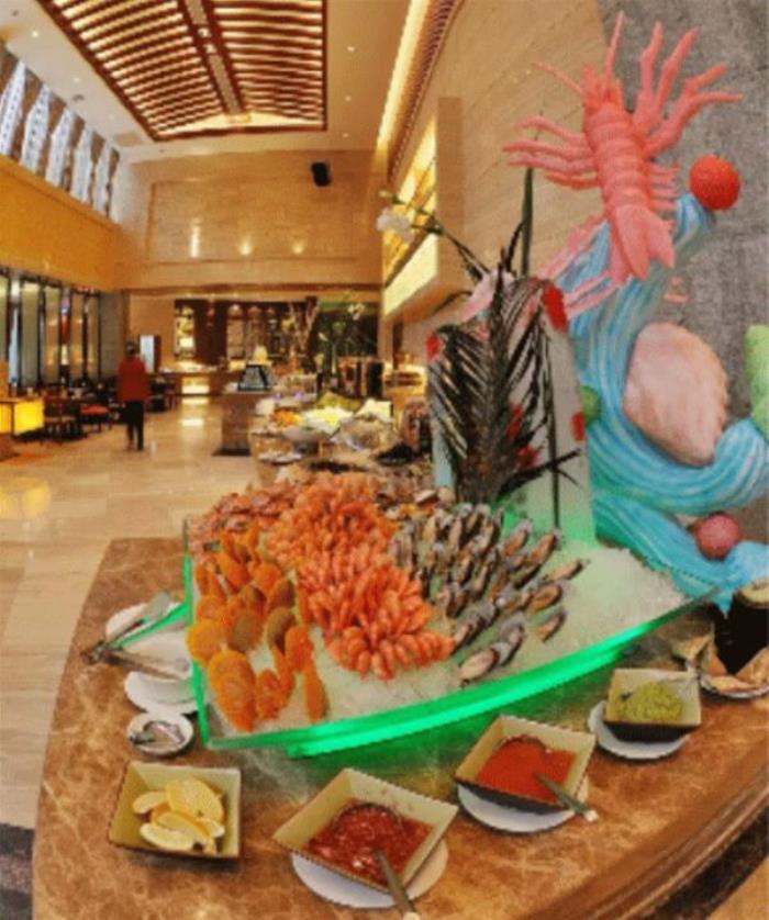 清远黄腾峡天门悬廊