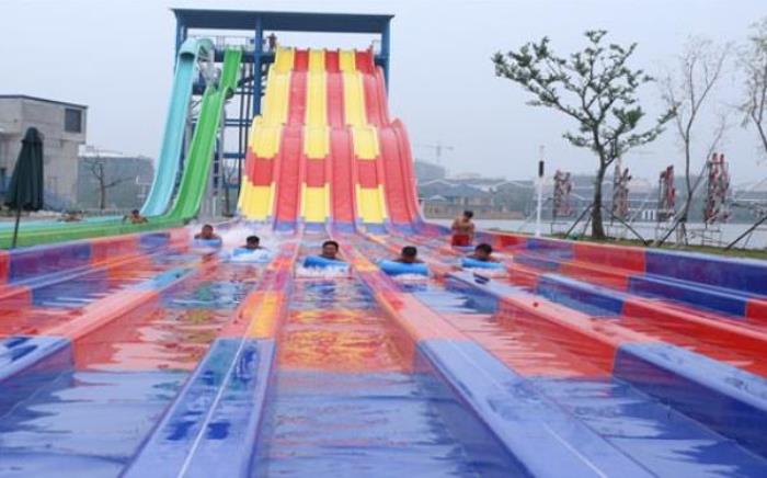 蓝溪水世界 蓝溪水世界
