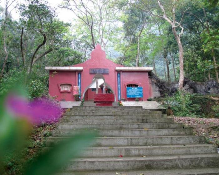 广西龙虎山风景区
