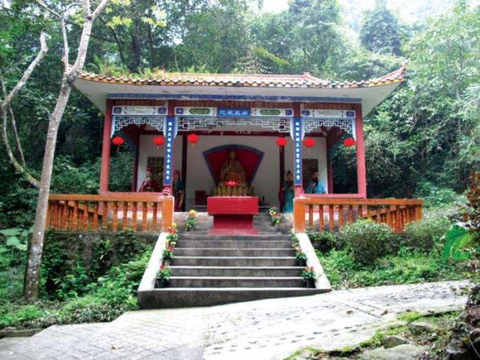 广西龙虎山风景区