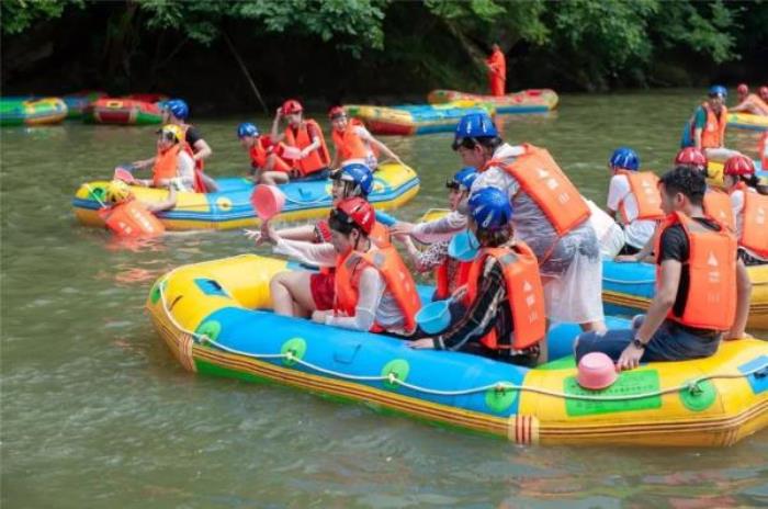 霍山大峡谷漂流 霍山大峡谷漂流
