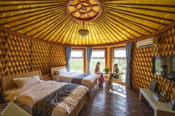 鄂尔多斯草原旅游区 鄂尔多斯草原旅游区