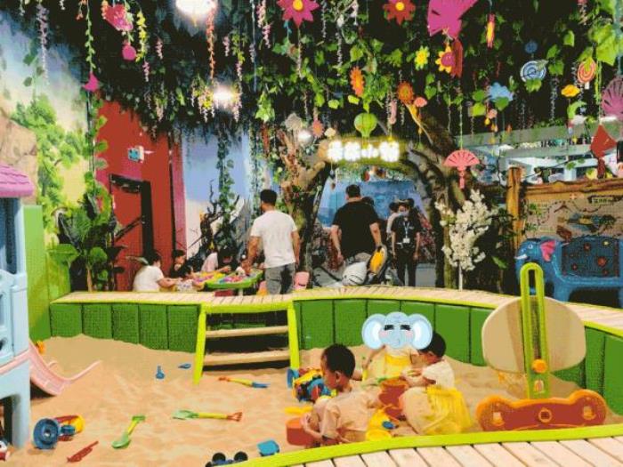 太原Tiny World室内动物主题乐园