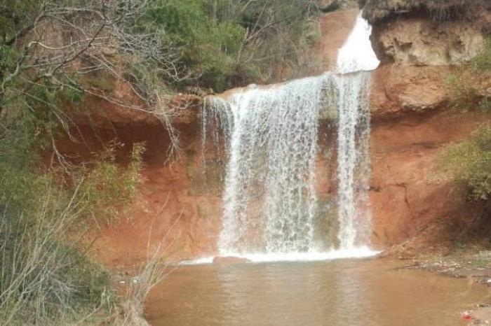 鲸鱼沟旅游风景区