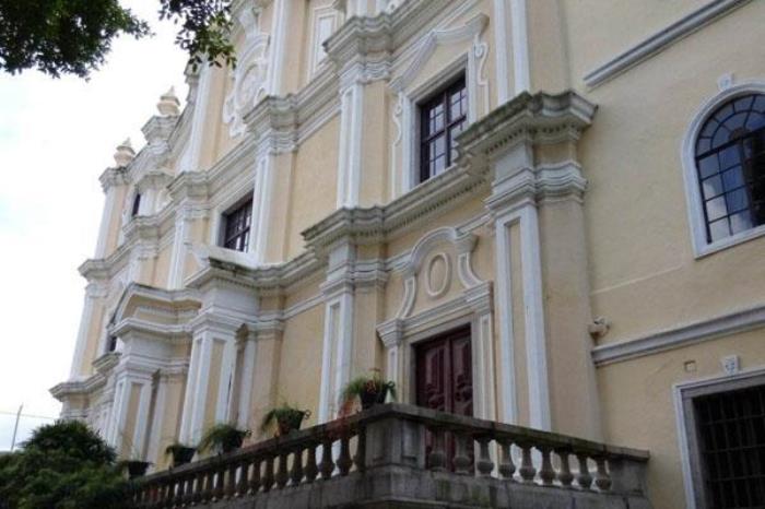 圣若瑟修院圣堂