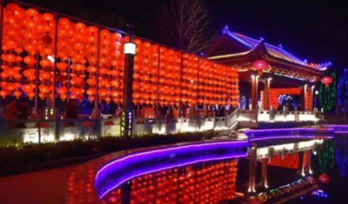 洛阳鸡冠洞景区