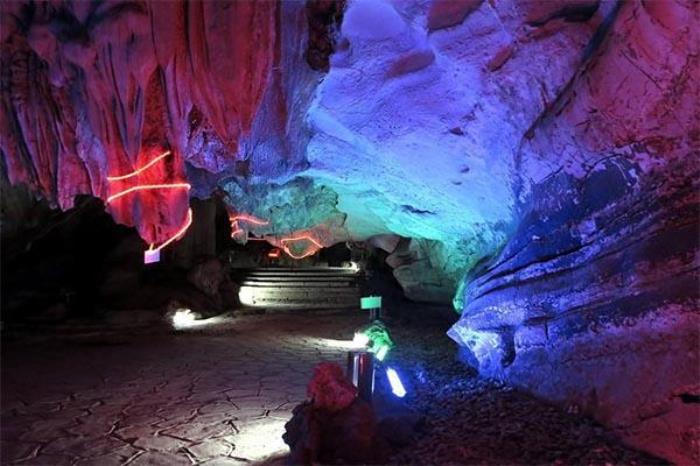 都乐岩景区 都乐岩景区