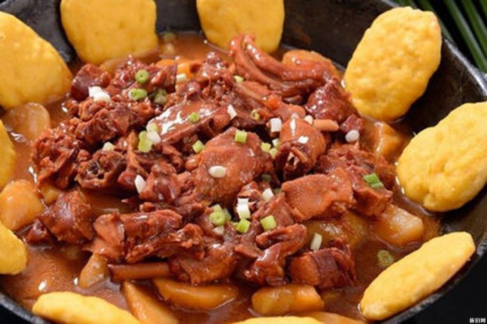 东北铁锅炖好吃吗 东北铁锅炖的做法 东北铁锅炖好吃吗 东北铁锅炖的做法