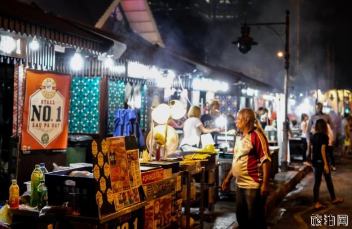 新加坡美食街在哪里 新加坡美食街在哪里