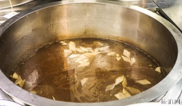 兰州拉面为什么好吃 兰州拉面去哪里吃