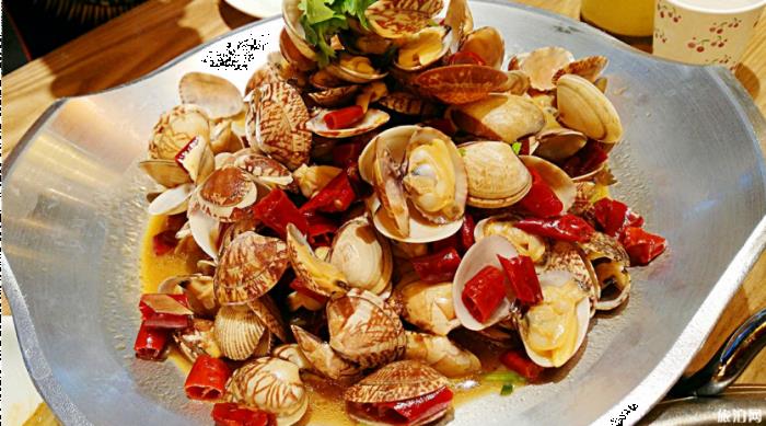 青岛特色美食小吃街在哪里