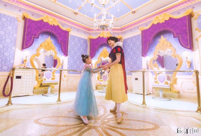 上海迪士尼什么值得买 上海迪士尼商店有哪些 上海迪士尼什么值得买 上海迪士尼商店有哪些