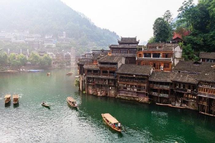 旅遊(旅游景点) 旅遊(旅游景点)