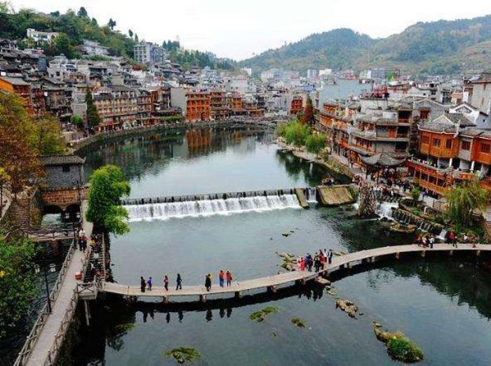 长沙旅游攻略(长沙旅游攻略景点必去二日游)