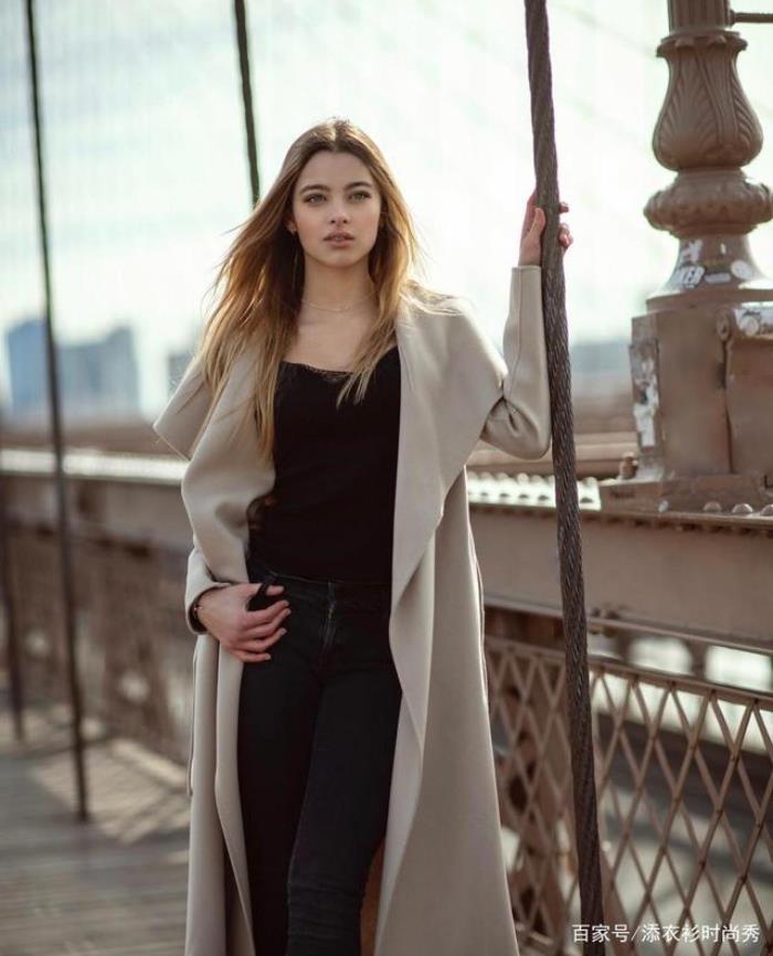 超模图片(超模图片硬照气场刘雯)