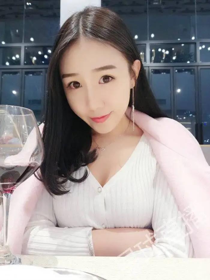  广州伴游 个人信息：执着也是一种负担(组图) 