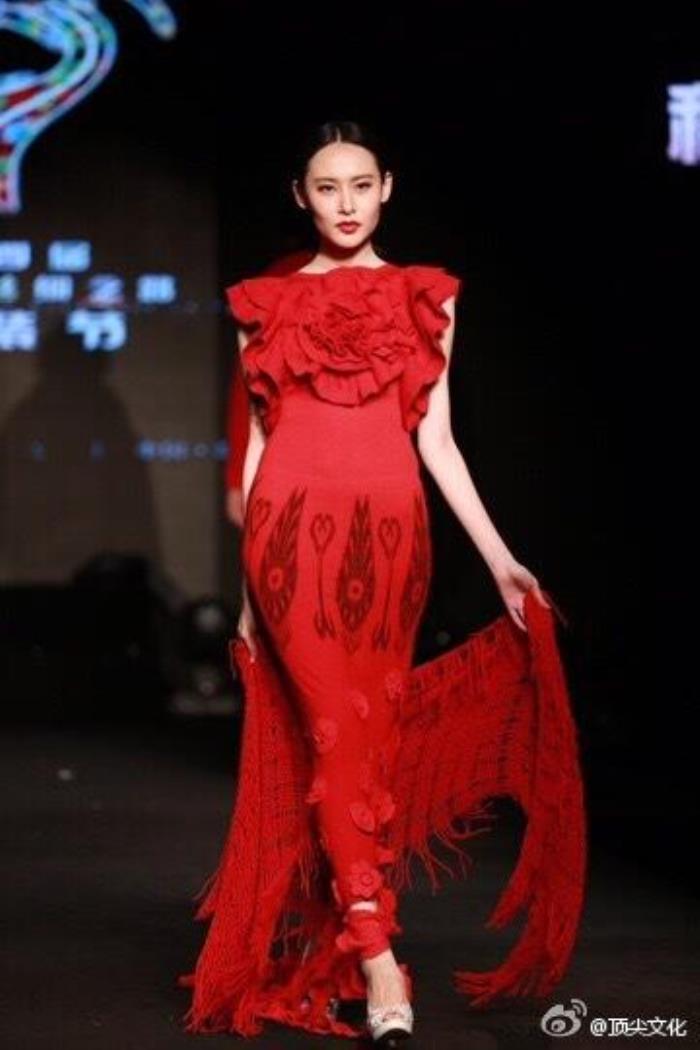 李蔚语(李蔚语那广子)