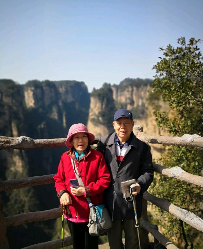 在张家界怎么找靠谱的私人导游想找一个 在张家界怎么找靠谱的私人导游想找一个