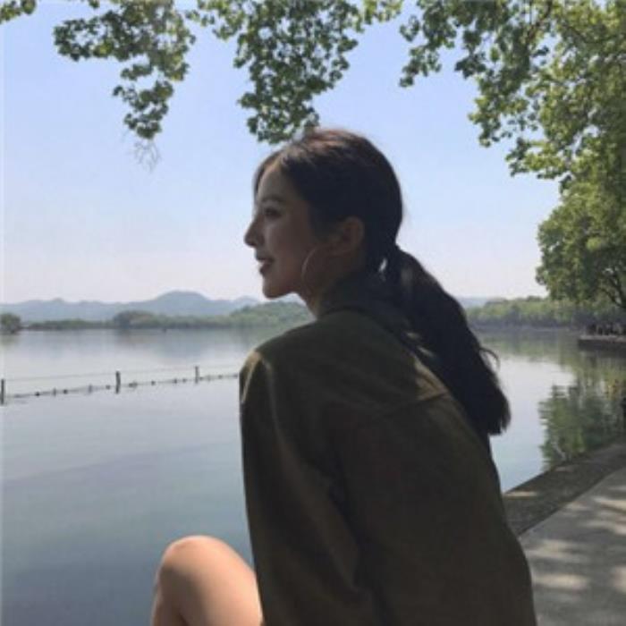 私人伴游网带你看到天际，白色盐湖无际，蓝色天空无边