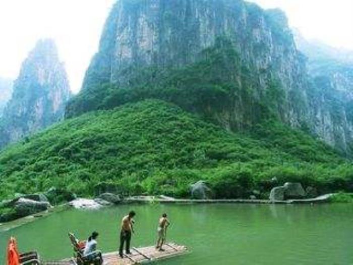 附近旅游(附近旅游团报名在哪里)