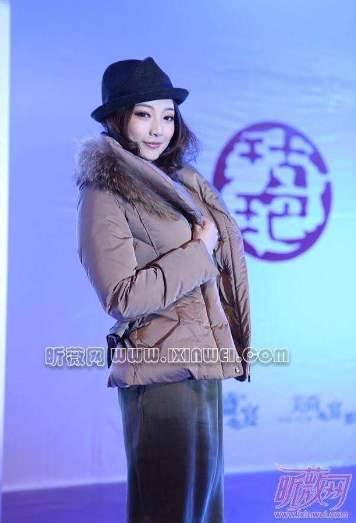 模特模特(哪里有模特)