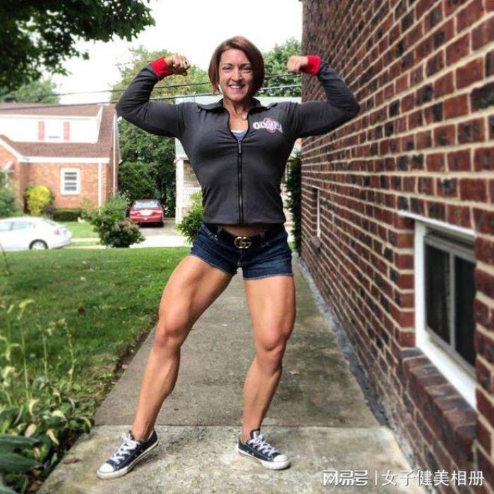 女子健美(女子健美比赛) 女子健美(女子健美比赛)