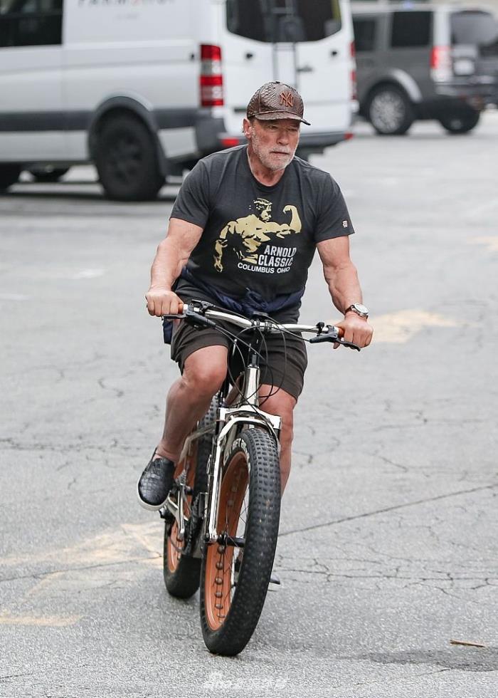 健美先生(韩国健美先生) 健美先生(韩国健美先生)