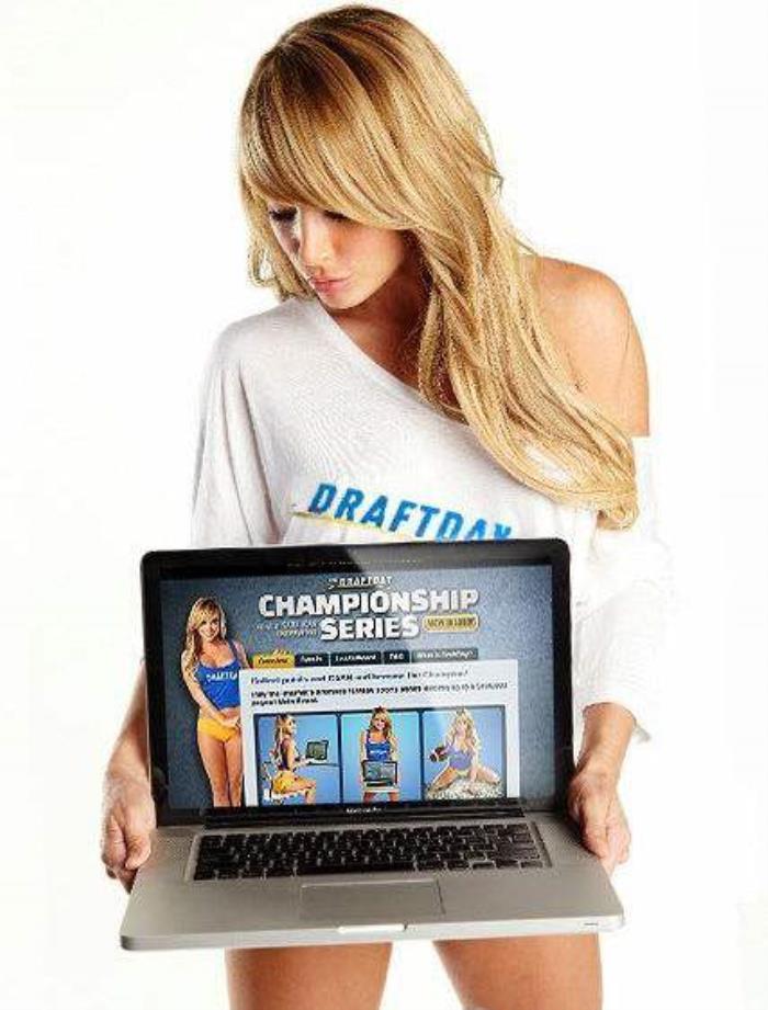 花花公子女郎(花花公子官网) 花花公子女郎(花花公子官网)