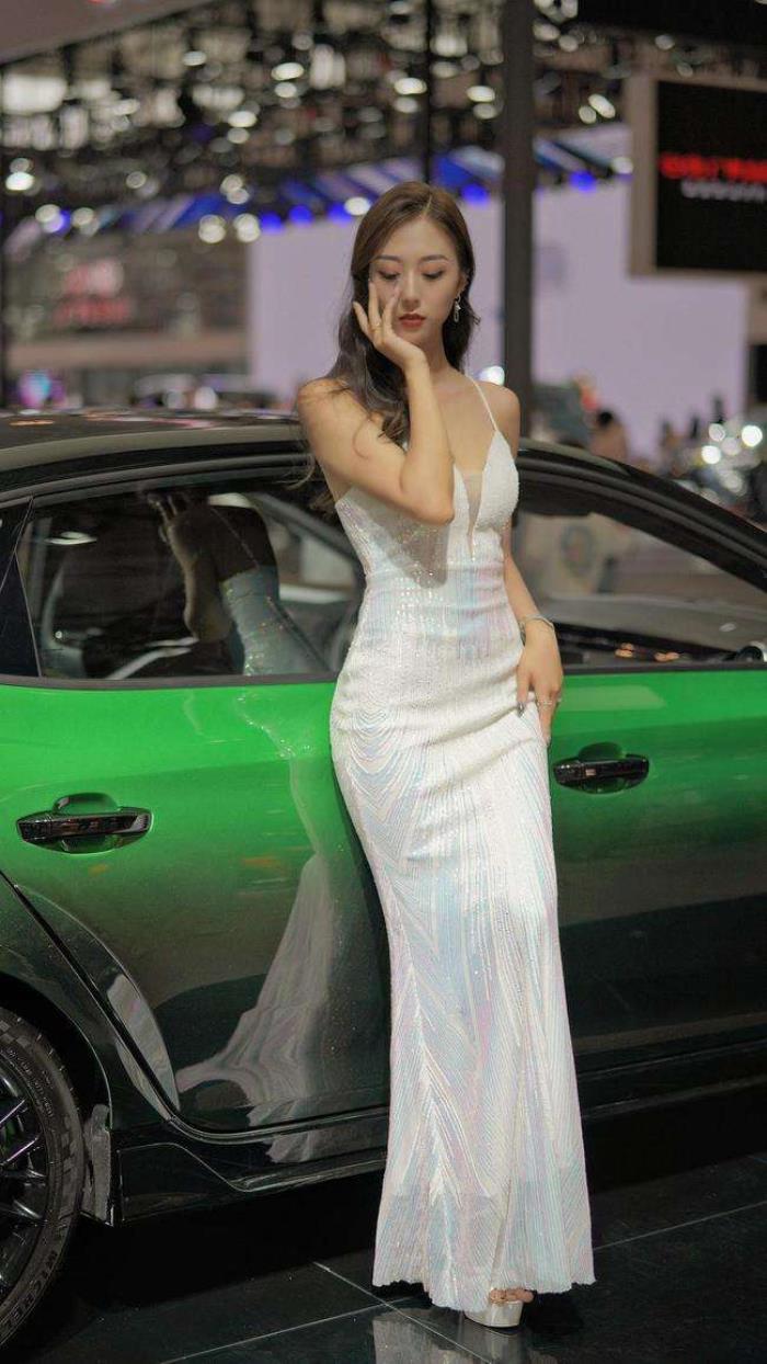 模特(模特英文)