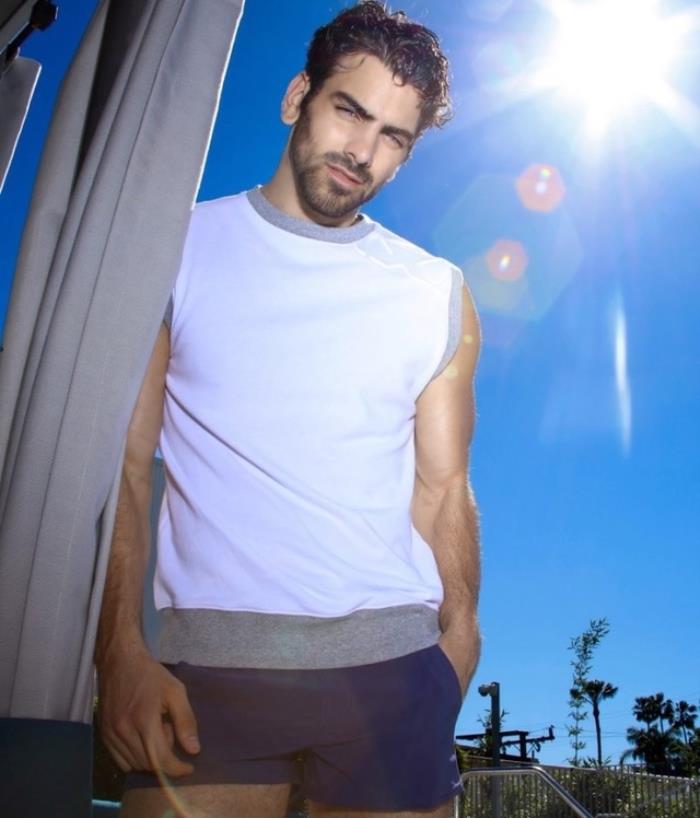 泳装男模(模特泳装男)