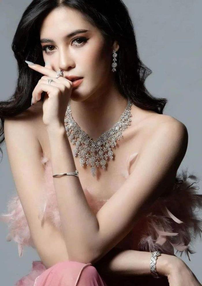 中国模特(中国模特大赛总决赛泳装)