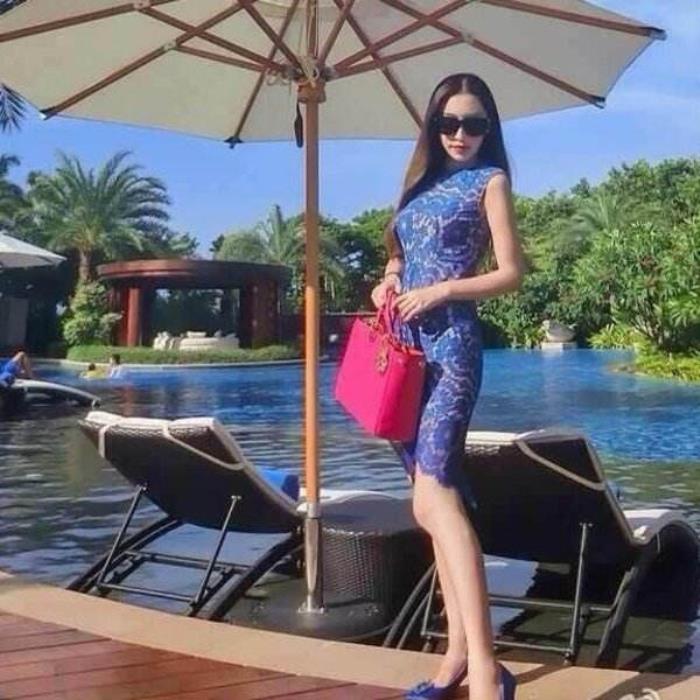 中国伴游女(出国伴游女要多少钱)