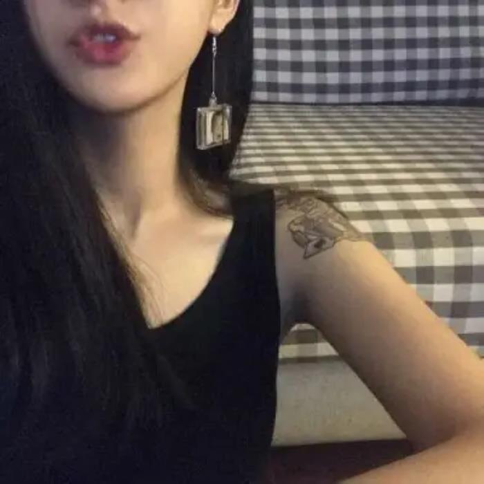  济南伴游预约中有没有自由职业或者大学生？